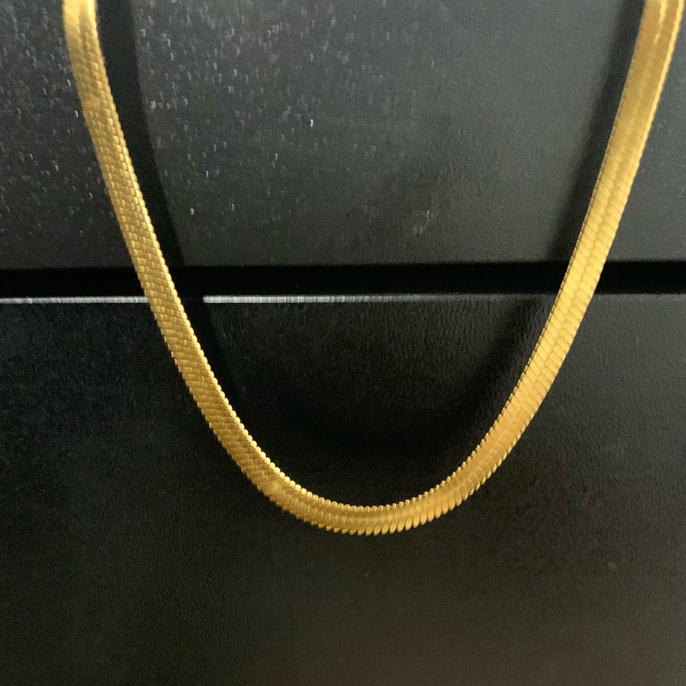 GOLD HERRINGBONE CHAIN/CHOKER NECKLACE